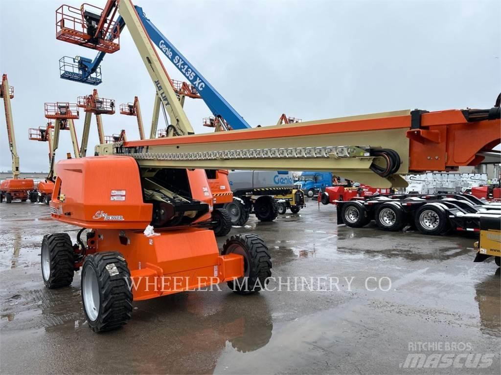 JLG 660SJ SP Bomliftar