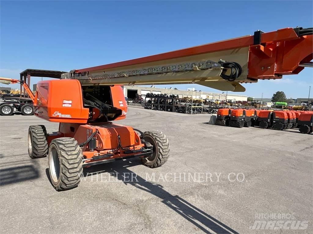 JLG 660SJ SP Bomliftar