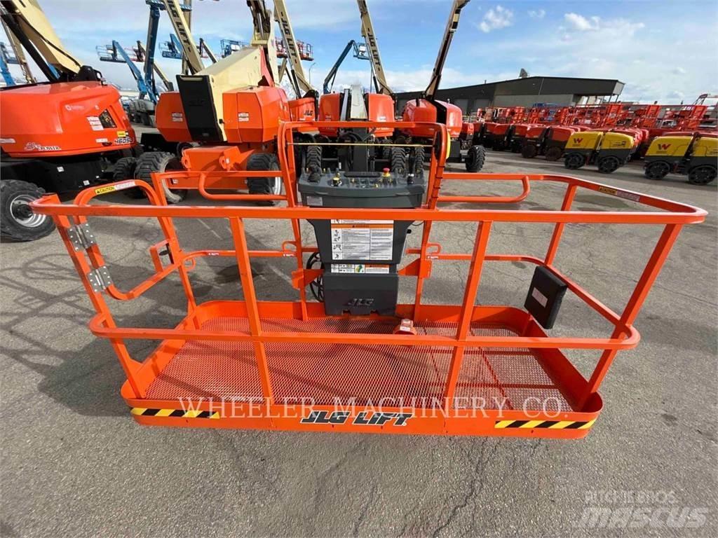 JLG 660SJ SP Bomliftar