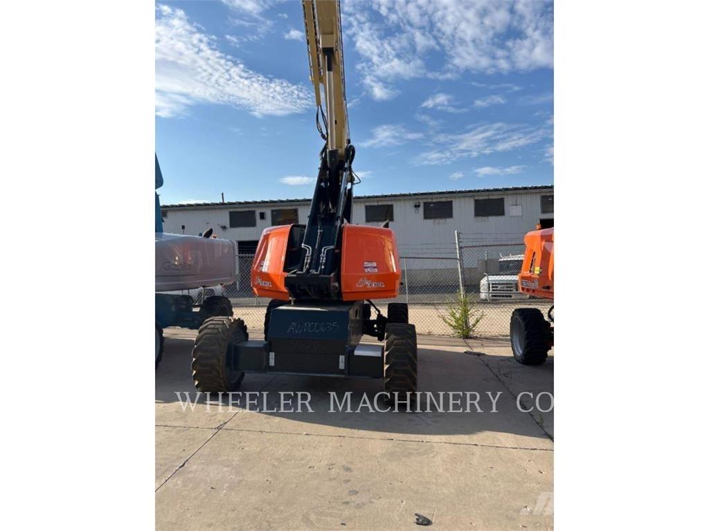 JLG 660SJ SP Bomliftar