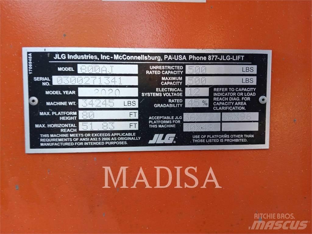 JLG 800 AJ Bomliftar