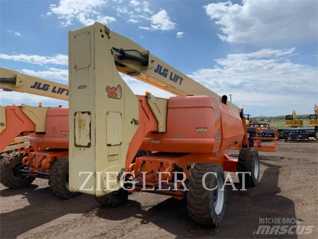 JLG 800AJ Bomliftar
