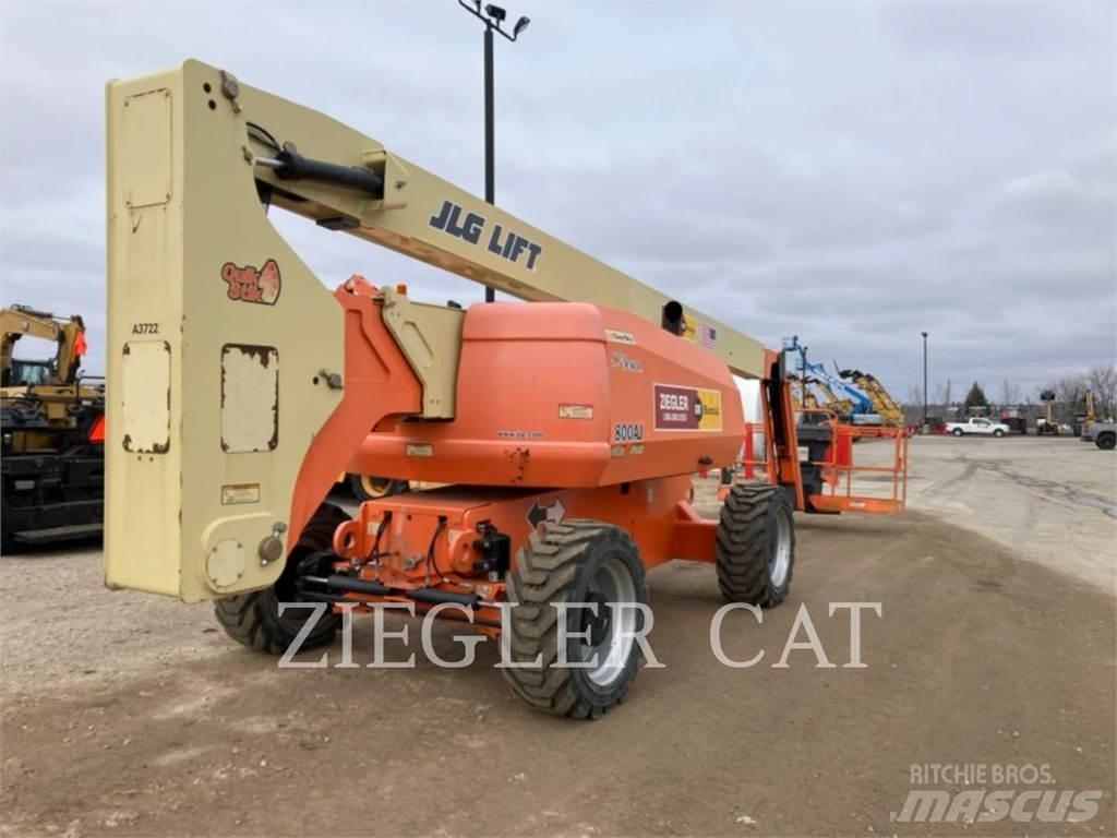 JLG 800AJ Bomliftar