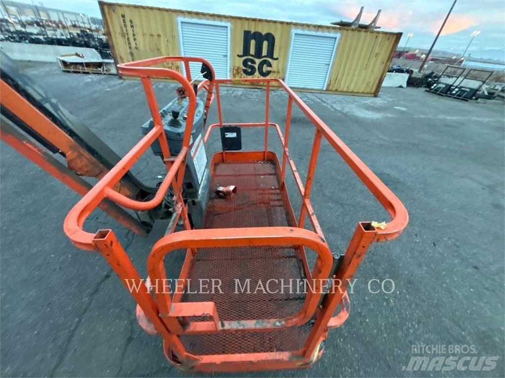 JLG 860SJ Bomliftar