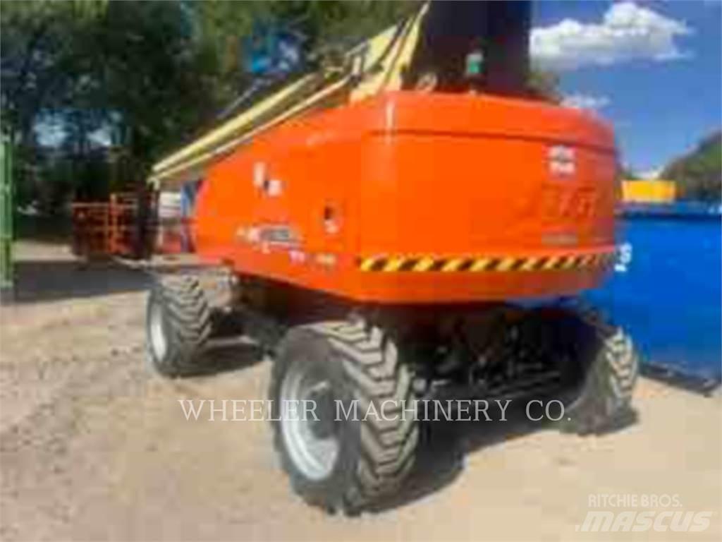 JLG 860SJ Bomliftar