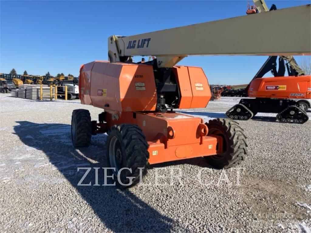 JLG 860SJ Bomliftar