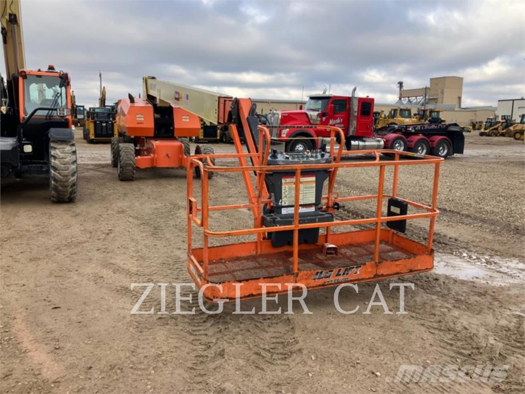JLG 860SJ Bomliftar