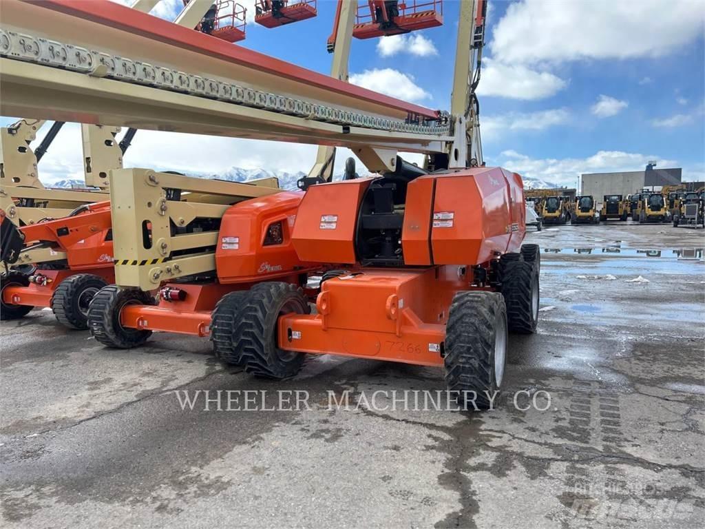 JLG 860SJ SP Bomliftar