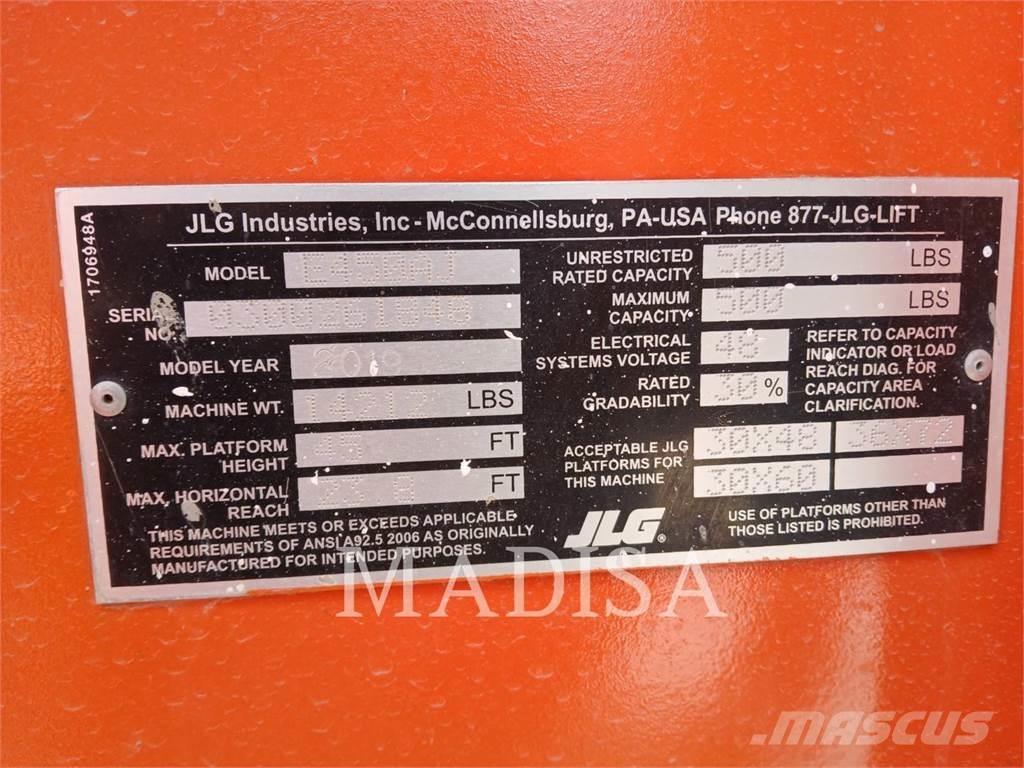JLG E450AJ Bomliftar