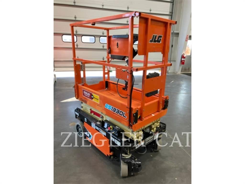 JLG ES1330L Saxliftar