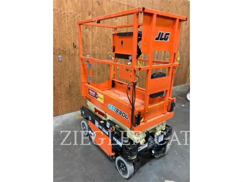 JLG ES1330L Saxliftar