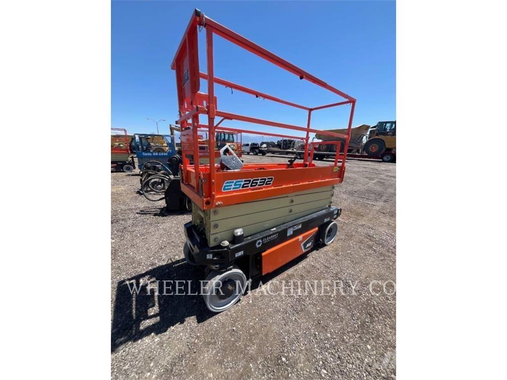 JLG ES2632 Saxliftar