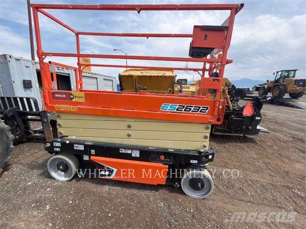 JLG ES2632 Saxliftar