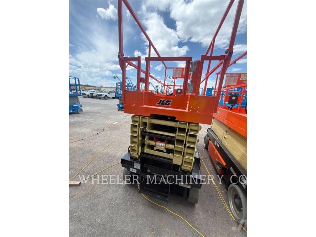 JLG ES4046 Saxliftar