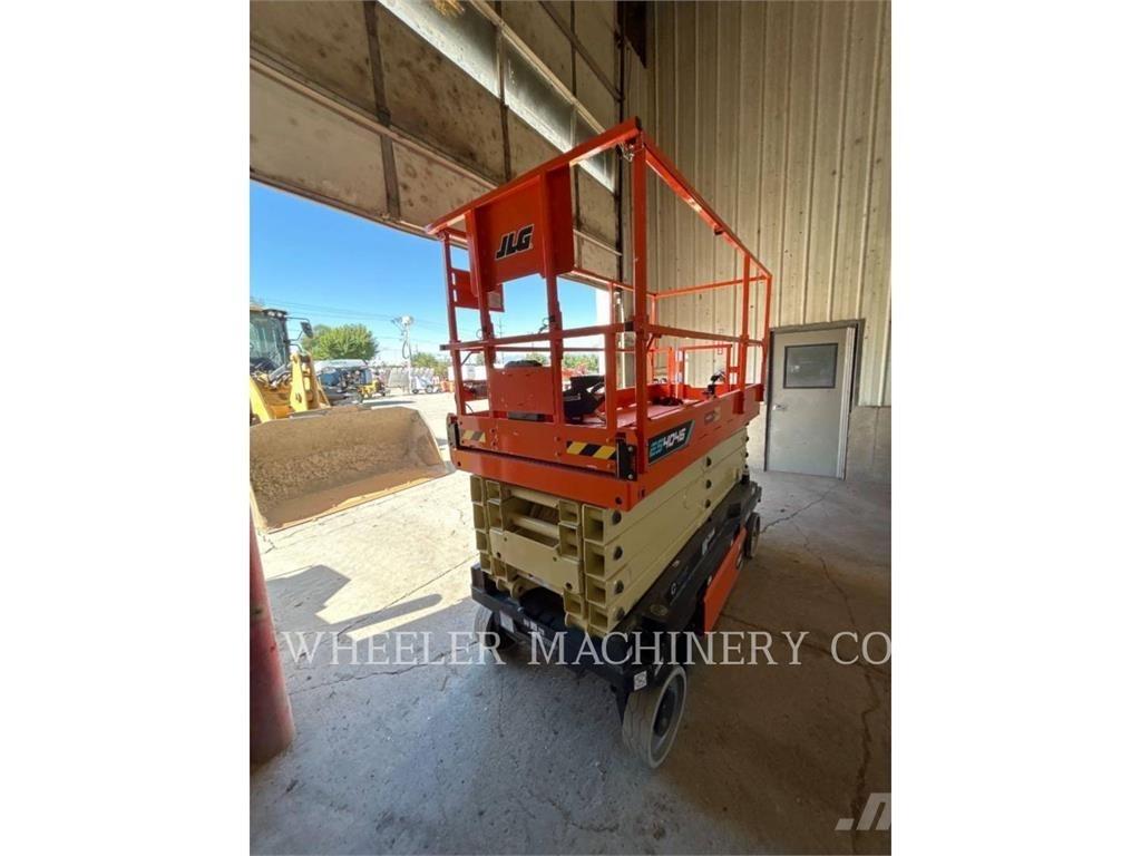 JLG ES4046 Saxliftar