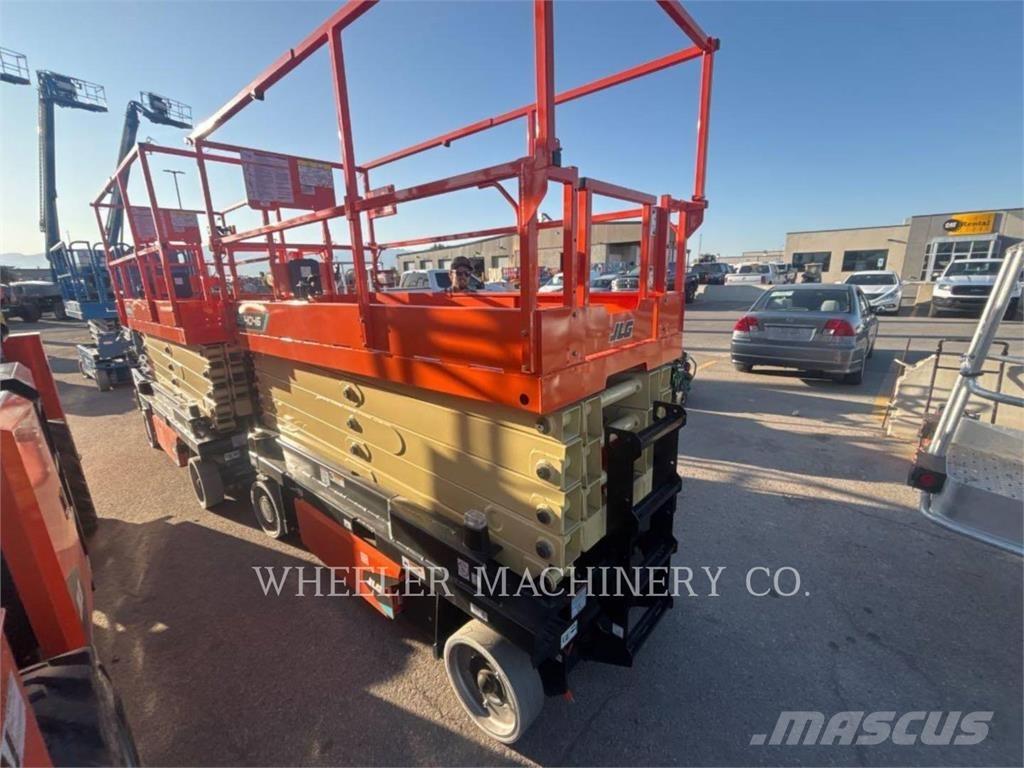 JLG ES4046 Saxliftar