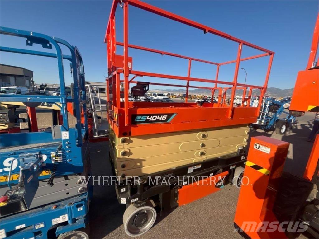 JLG ES4046 Saxliftar