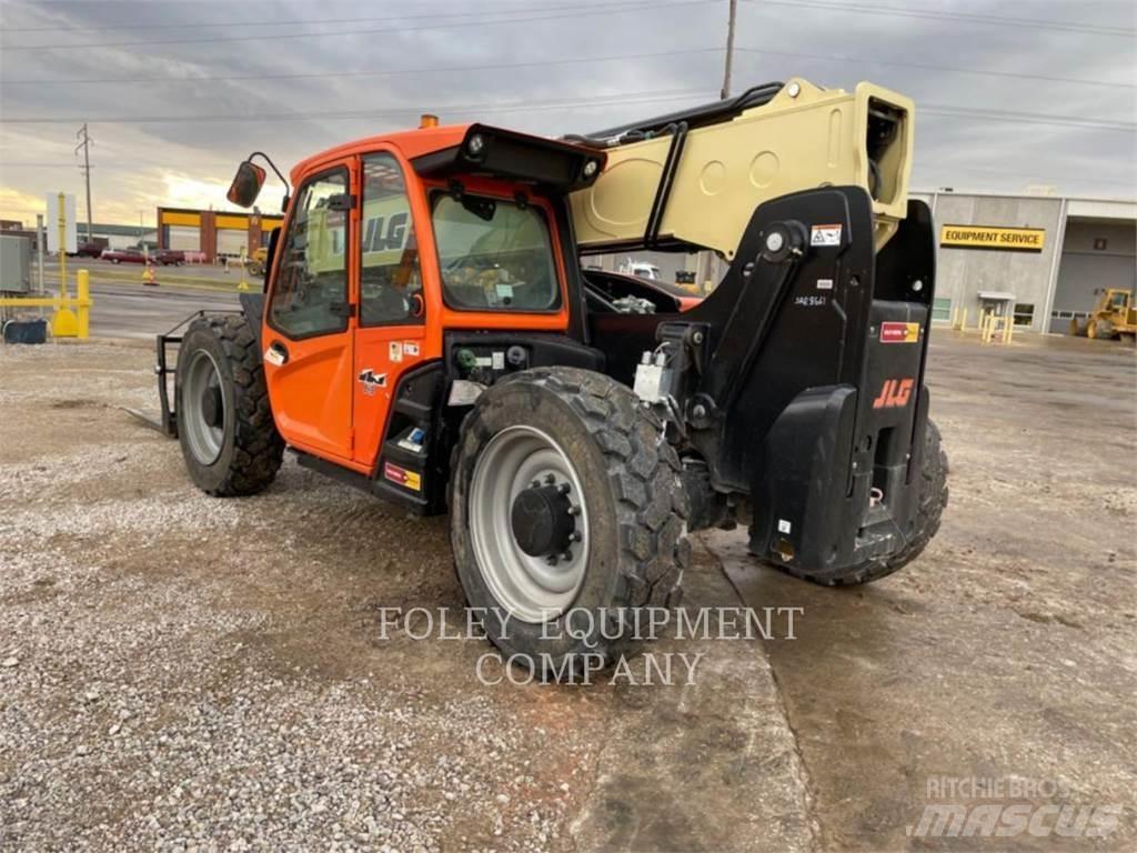 JLG G9-43AC Teleskoplastare