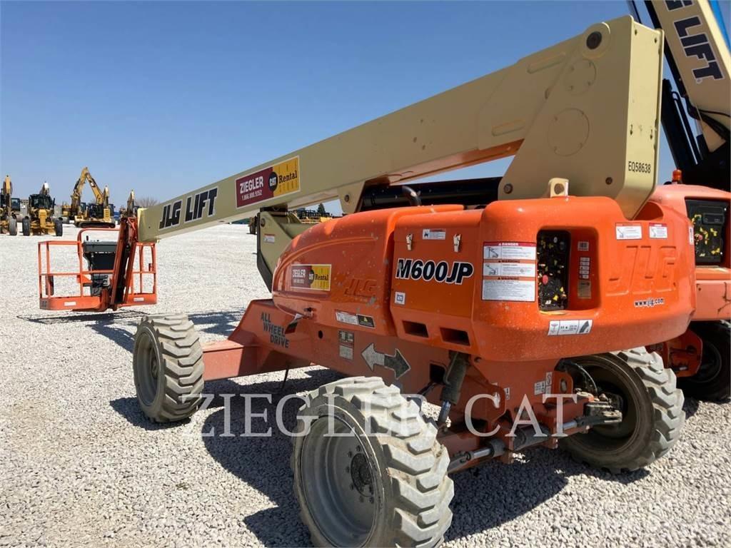 JLG M600JP Bomliftar