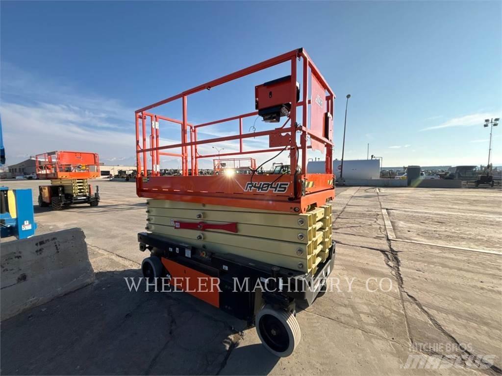 JLG R4045 Saxliftar