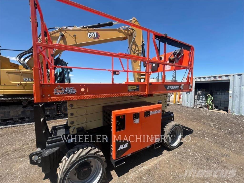 JLG RT3369 Saxliftar