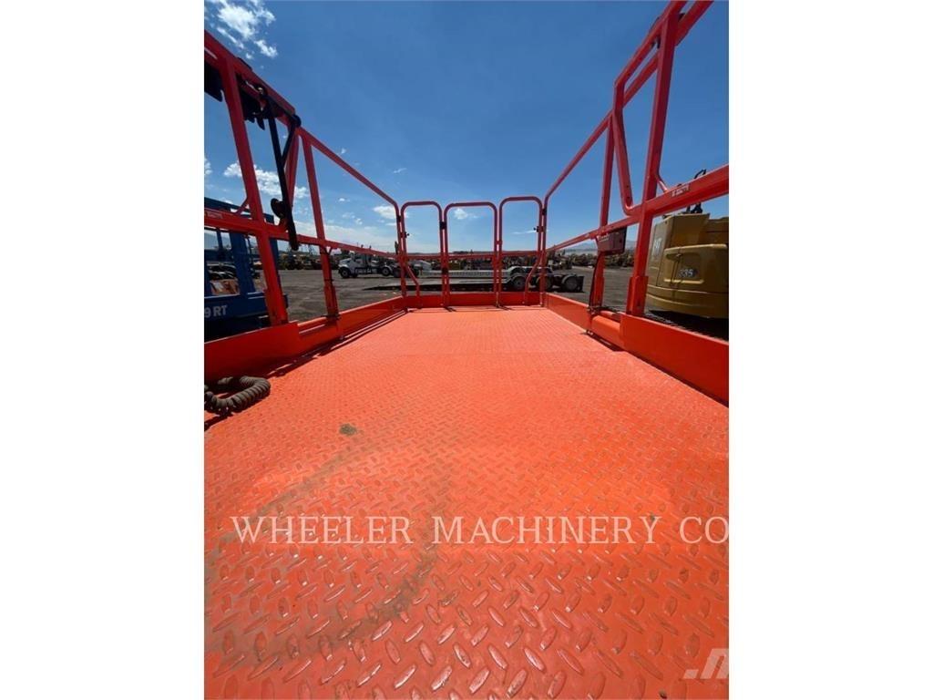 JLG RT3369 Saxliftar