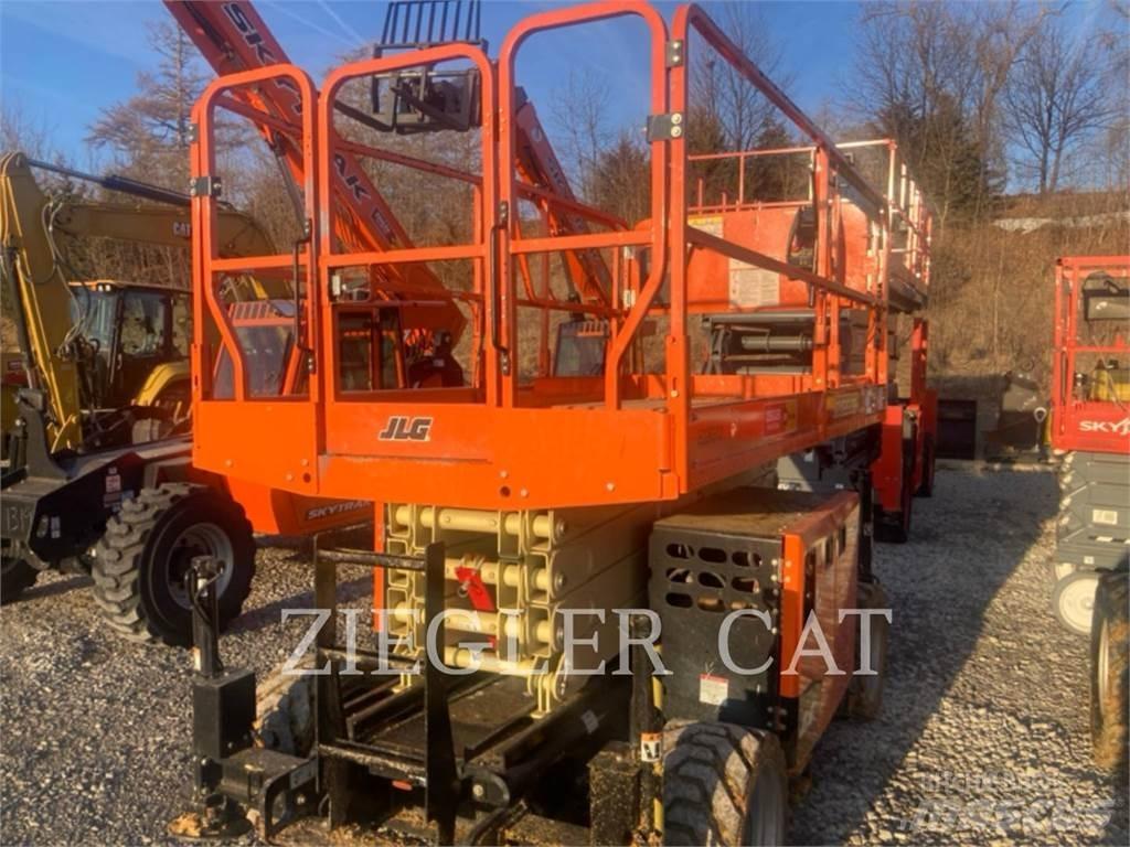JLG RT3369 Saxliftar