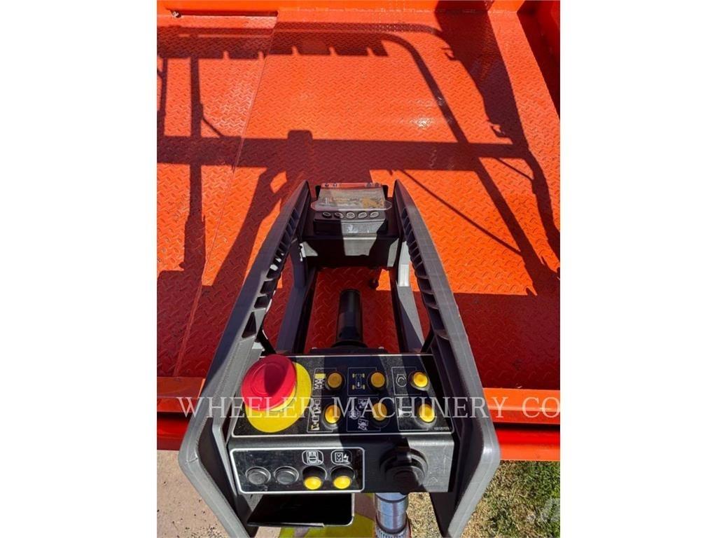 JLG RT3369 Saxliftar