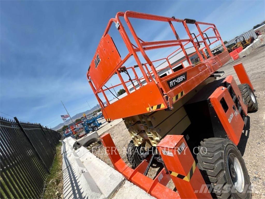 JLG RT4394 Saxliftar