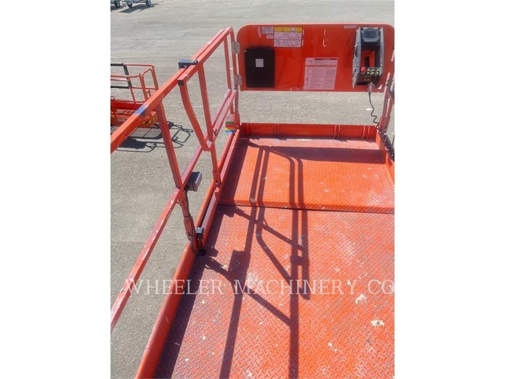 JLG RT4769 Saxliftar