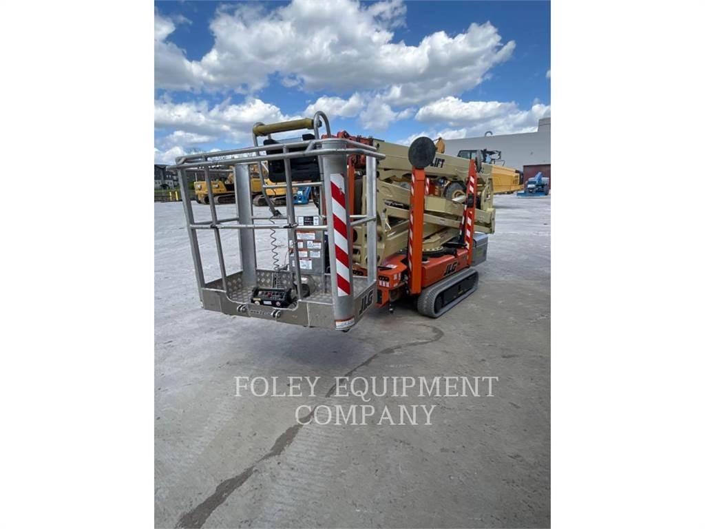 JLG X600AJ Bomliftar