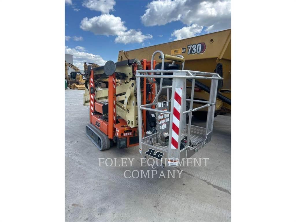 JLG X600AJ Bomliftar