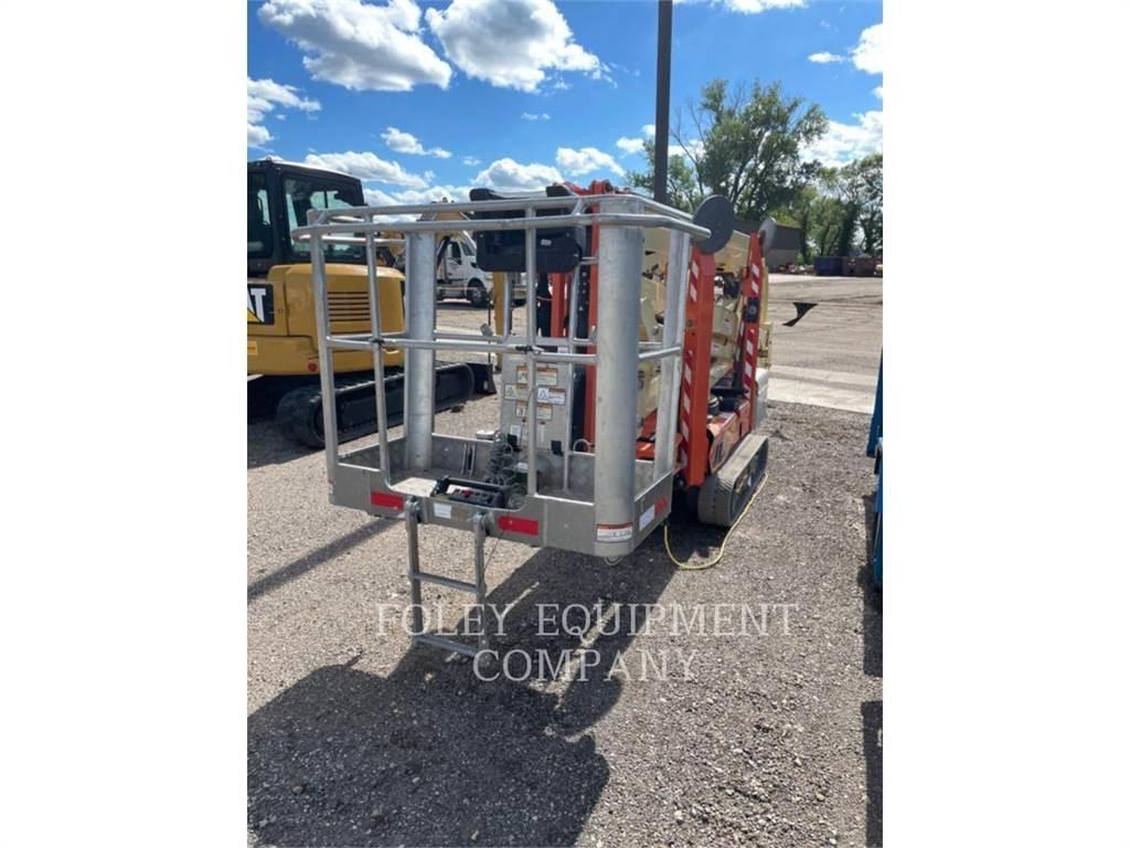 JLG X600AJ Bomliftar