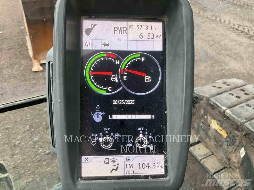 John Deere 210G Bandgrävare