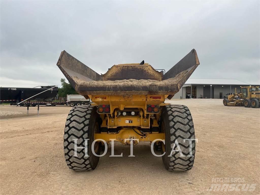 John Deere 250D Midjestyrd dumper