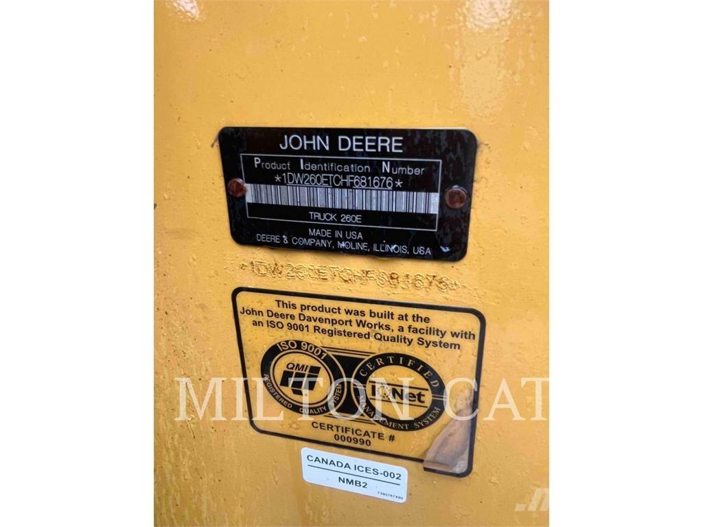 John Deere 260E Midjestyrd dumper