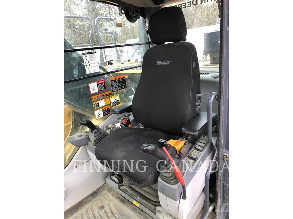 John Deere 300P Bandgrävare