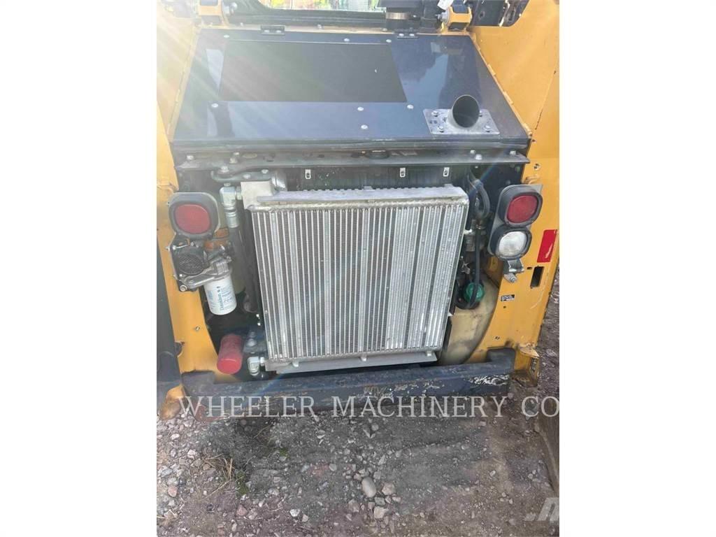 John Deere 318G SSL Kompaktlastare