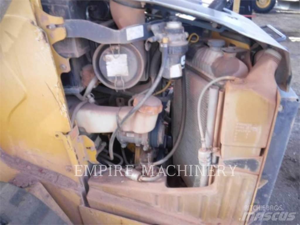 John Deere 323D Kompaktlastare