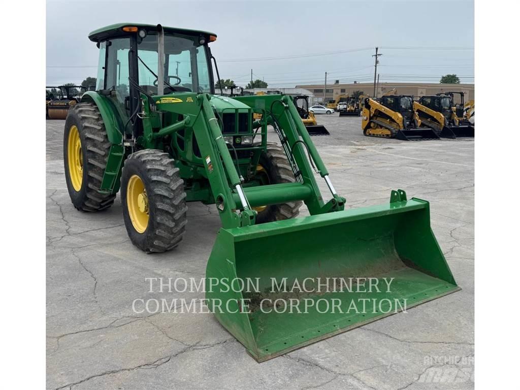 John Deere 6115D Traktorer