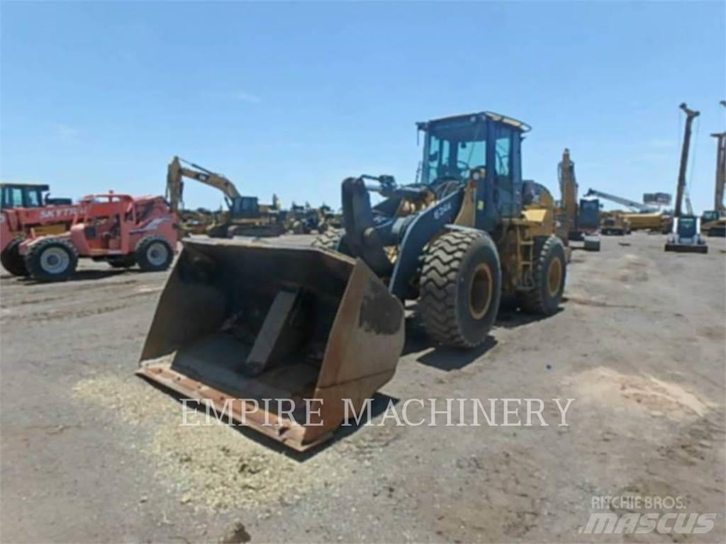 John Deere 624K Hjullastare