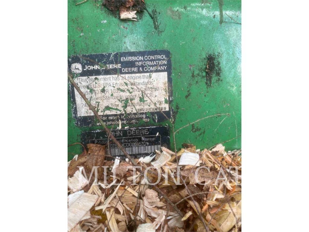 John Deere 753JH Grävmaskiner