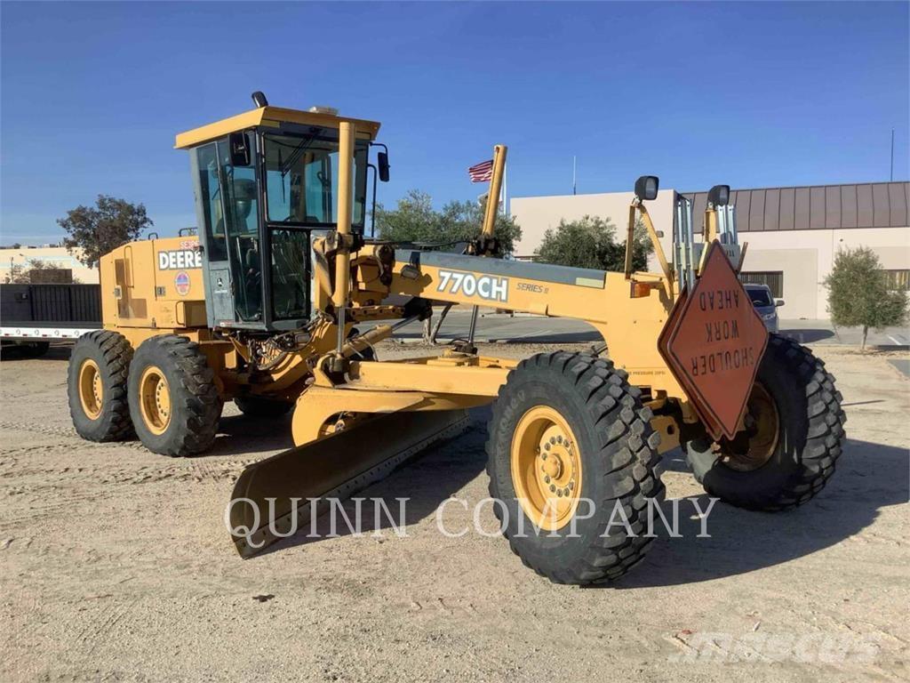 John Deere 770CH Väghyvlar