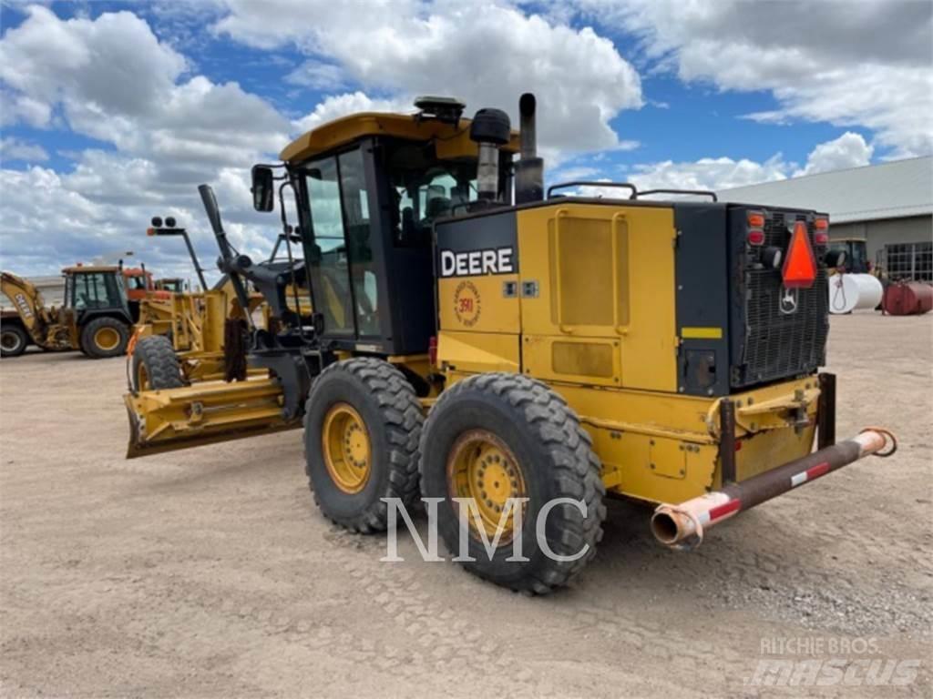 John Deere 770G_JD Väghyvlar