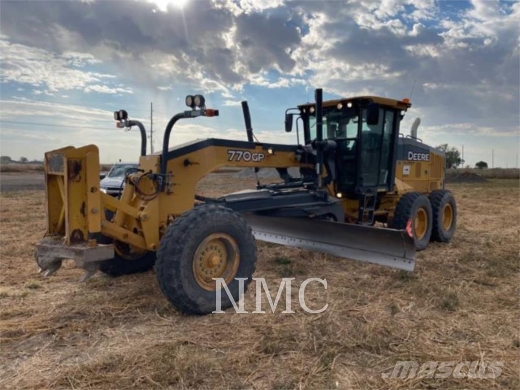 John Deere 770GP_JD Väghyvlar