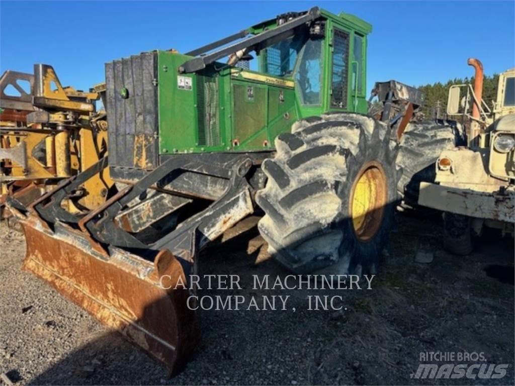 John Deere 848H Lunnare