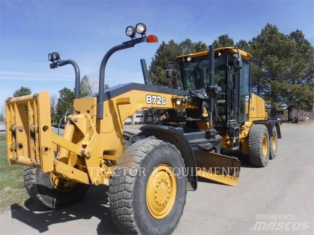 John Deere 872G Väghyvlar