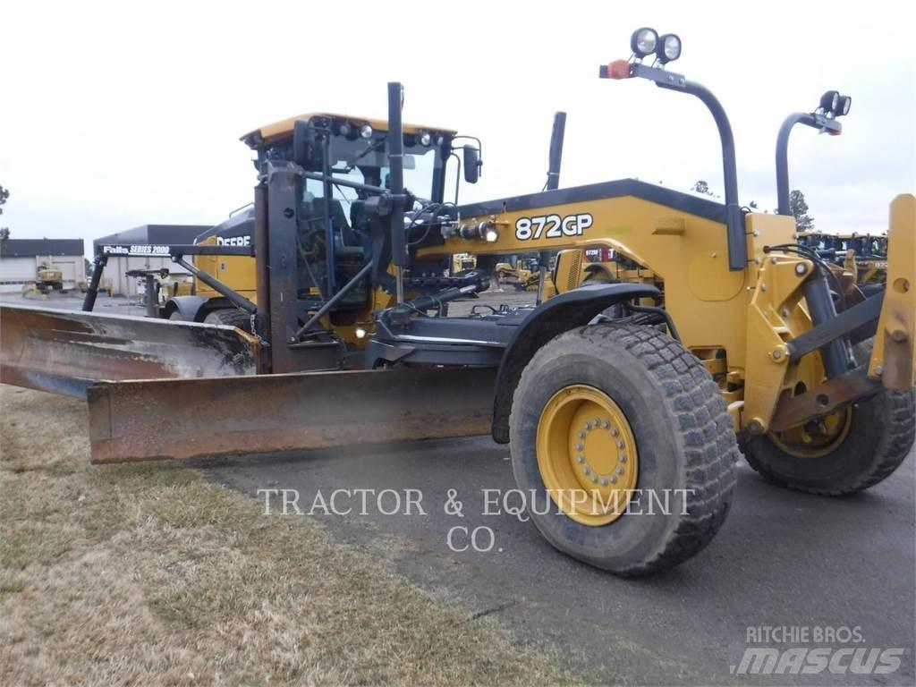 John Deere 872GP Väghyvlar