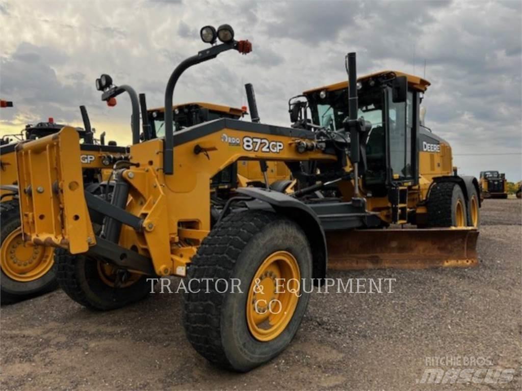 John Deere 872GP Väghyvlar