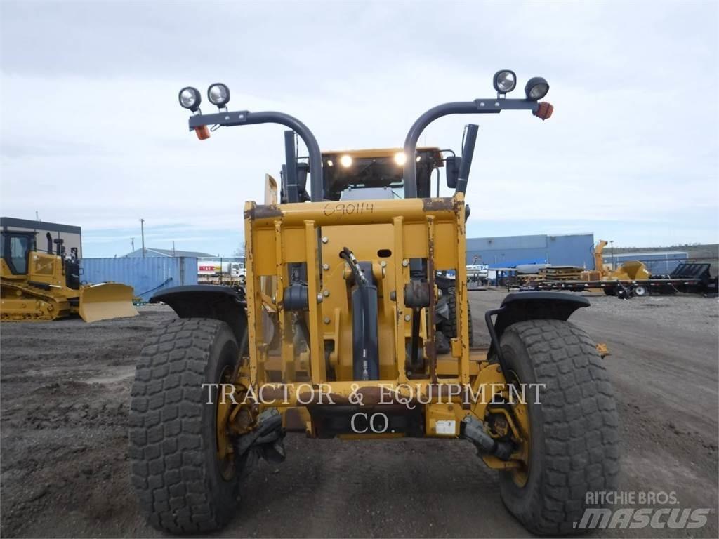 John Deere 872GP Väghyvlar